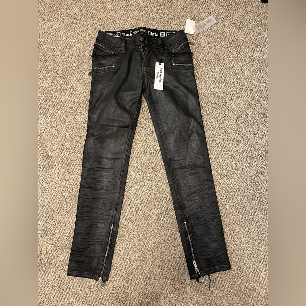 Rock revival zip leg jeans
